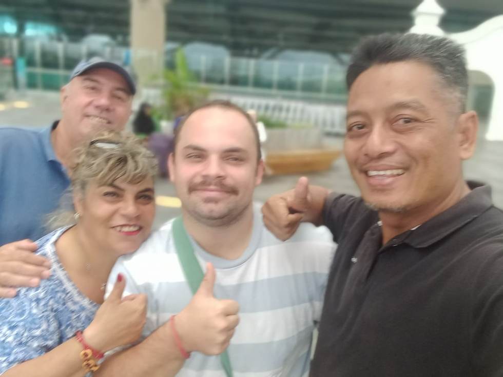 Tamu mancanegara bersama Pak Kandar
